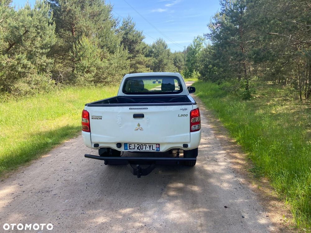 Mitsubishi L200 Pick Up 4x4 S&S Double Cab Basis - 9