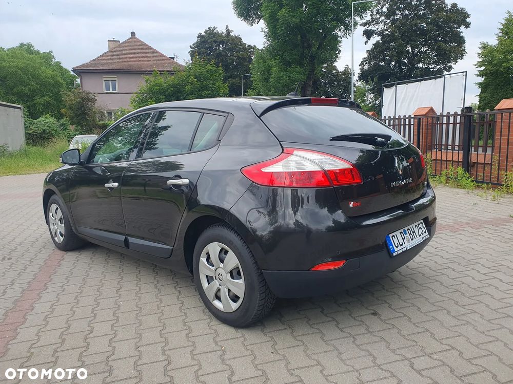 Renault Megane TCe 130 Luxe - 5