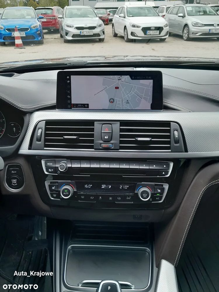 BMW Seria 3 330i xDrive Edition M Sport Shadow - 13