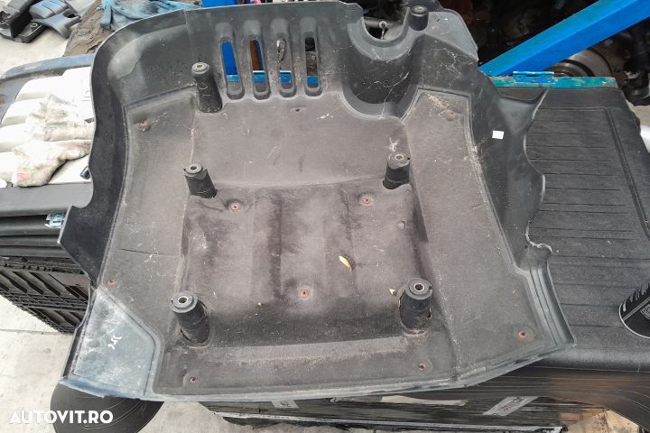 Capac motor Hyundai Santa Fe SM [2000 - 2004] Crossover 2.7 AT (173 h - 2