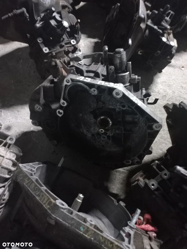 Skrzynia biegów opel vectra c zafira b 1.9 cdti m32