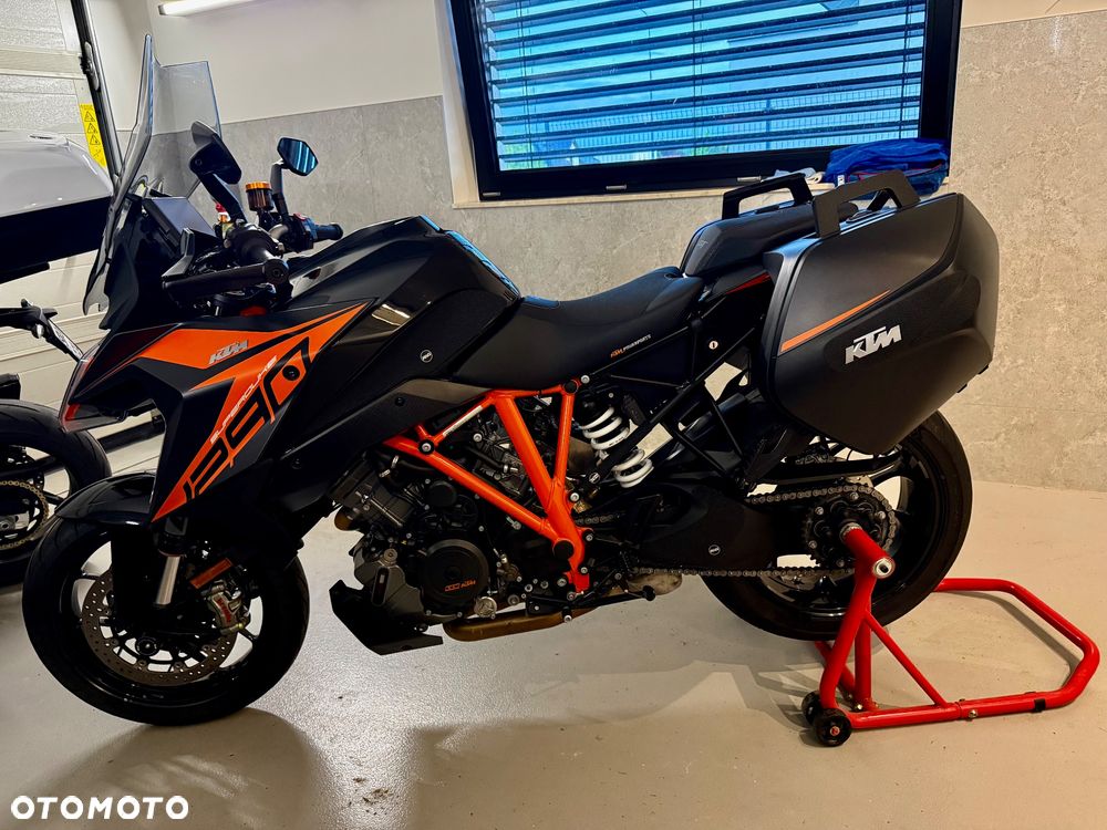 KTM Super Duke - 2