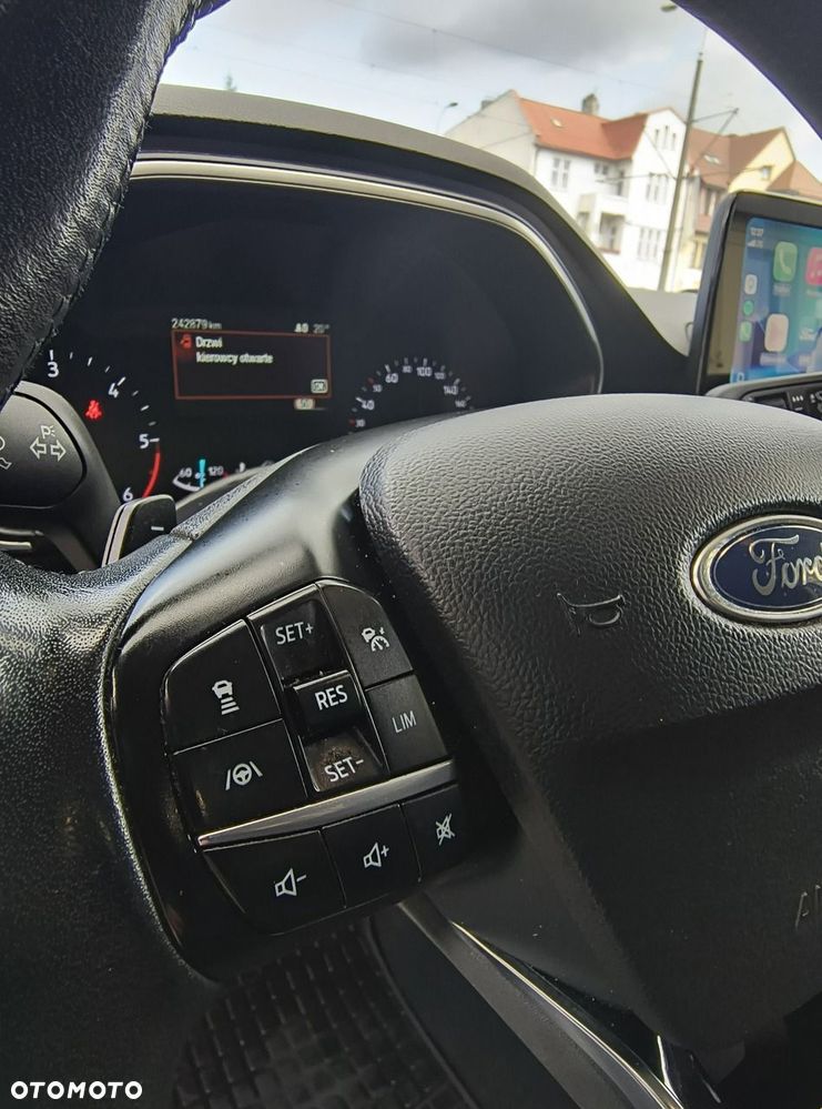 Ford Focus - 34