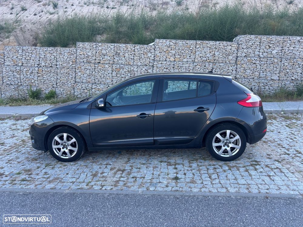 Renault Mégane dCi 110 FAP Paris Business - 4