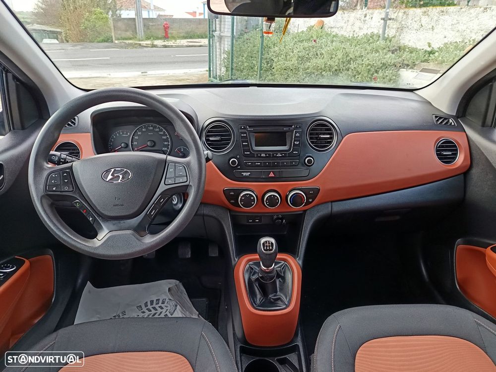 Hyundai i10 1.0 Urban - 16