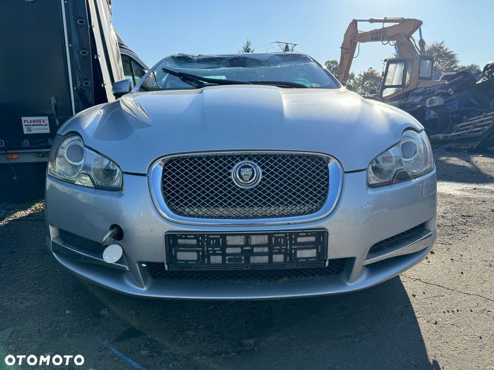 Jaguar XF 4,2 V8 08-14r przód kompletny xenon MEE Europa - 5