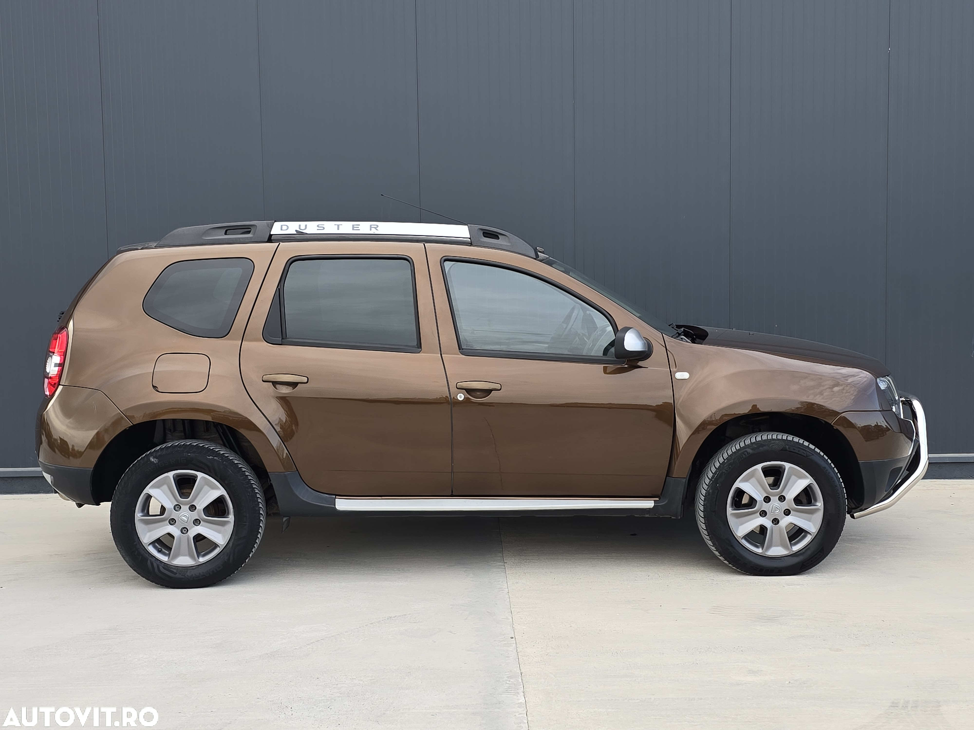Dacia Duster 1.5 dCi 4x2 Laureate - 2