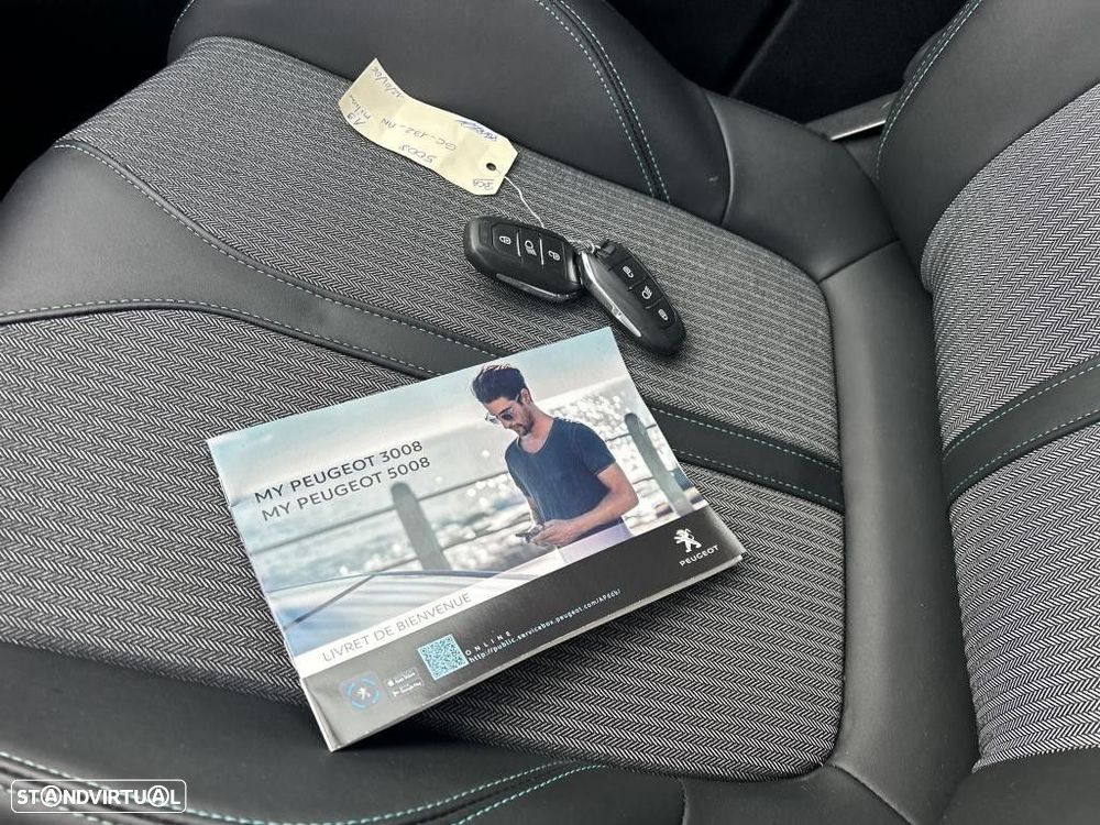 Peugeot 5008 1.2 PureTech Allure Pack EAT8 - 9