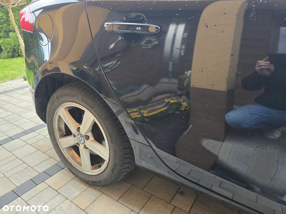 Volvo V40 D2 Momentum - 5