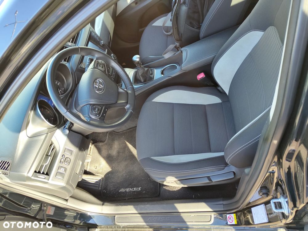 Toyota Avensis 2.0 D-4D Active Business - 13