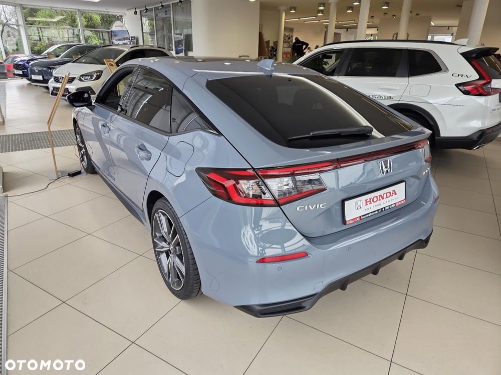 Honda Civic 2.0 i-MMD eHEV Advance CVT - 3