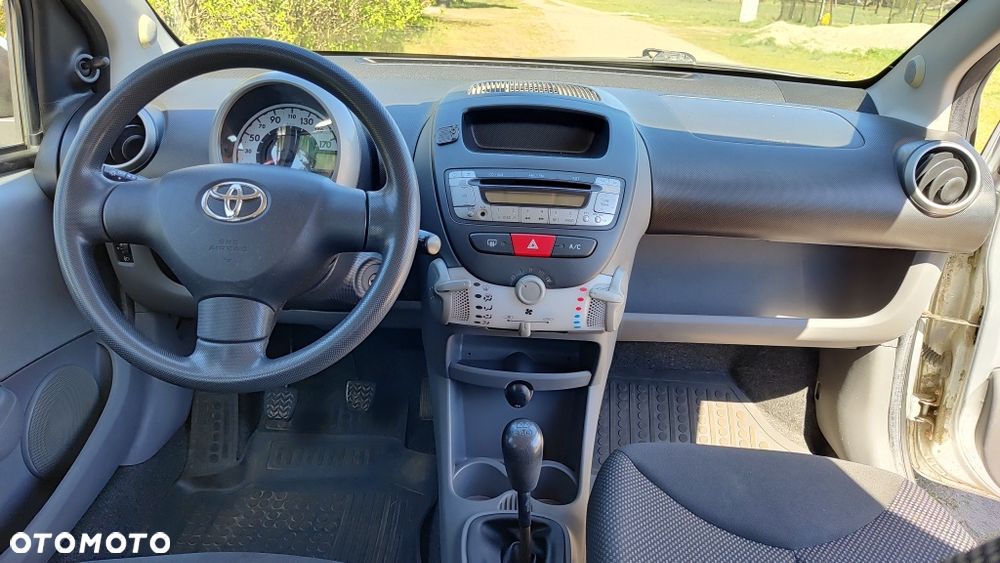Toyota Aygo - 5