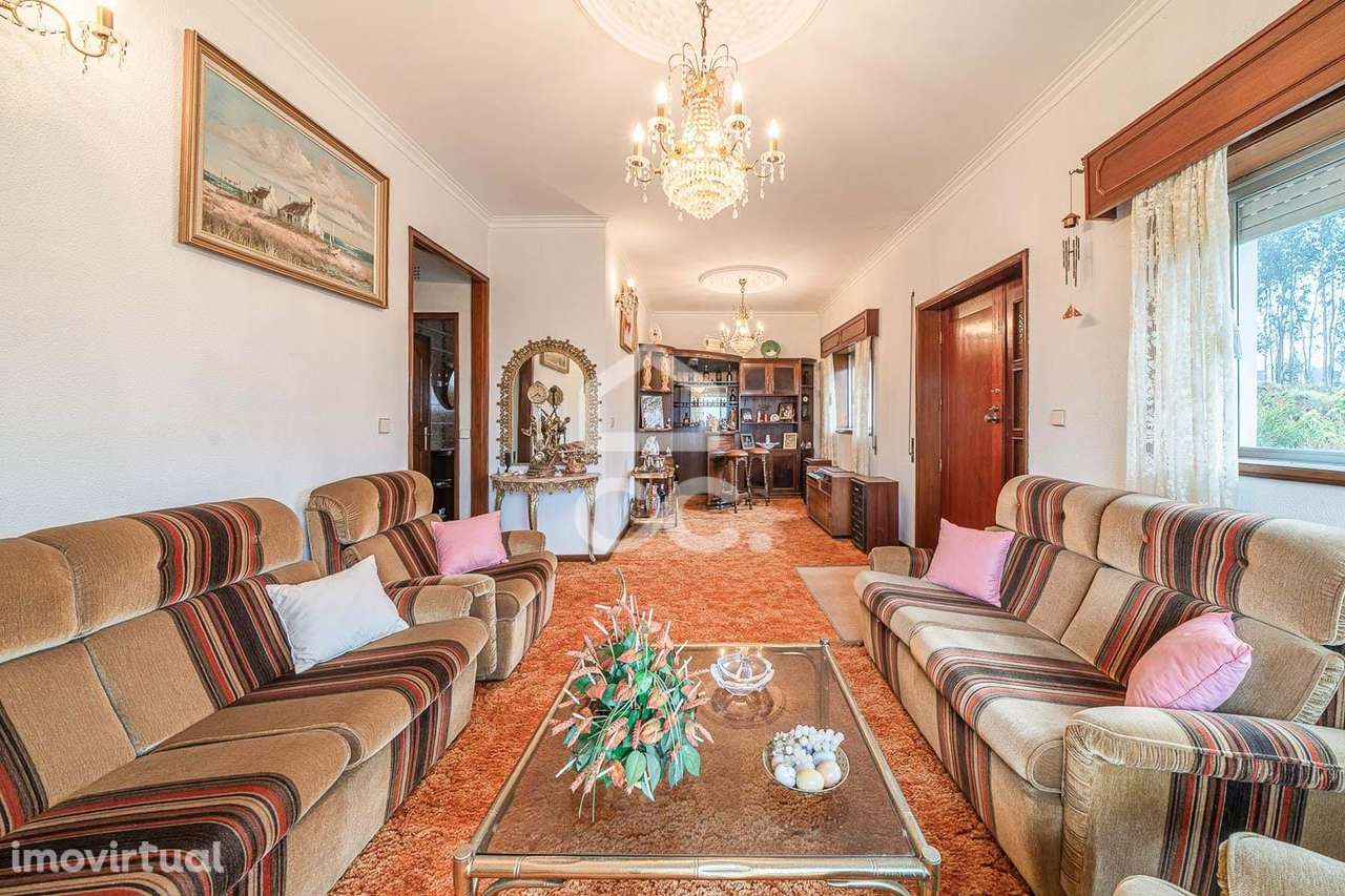 Moradia T5 com Vista Panorâmica sobre o Rio Douro | Crestuma-Lever - Grande imagem: 2/40