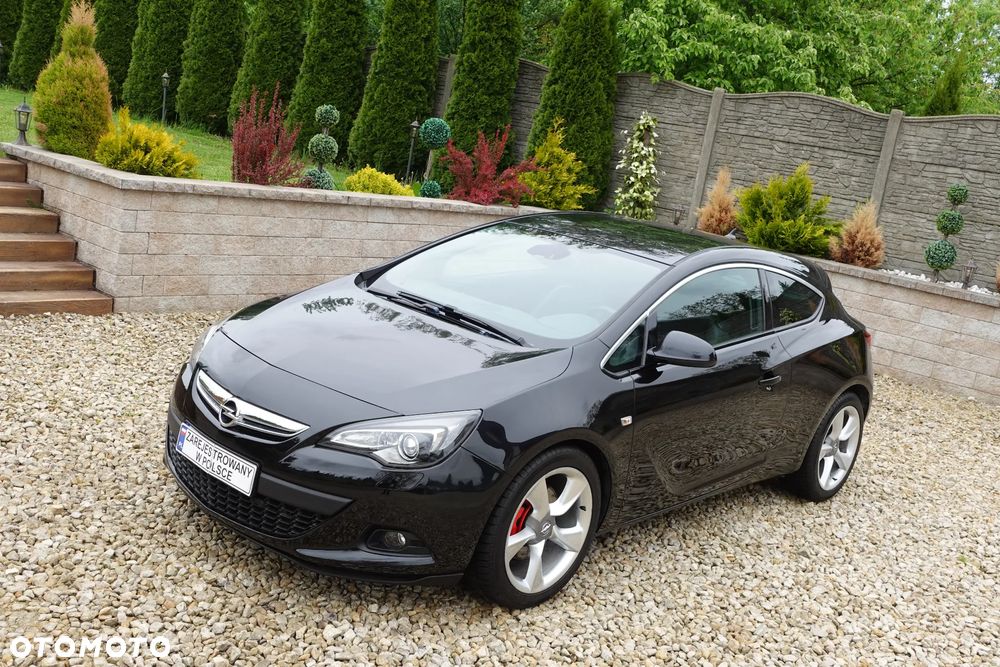 Opel Astra 1.6 Turbo Cosmo - 10