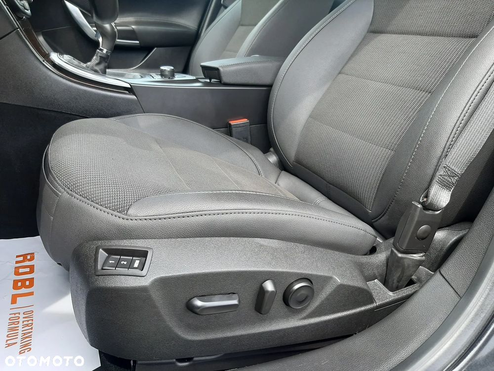 Opel Insignia 1.6 Turbo Cosmo - 19