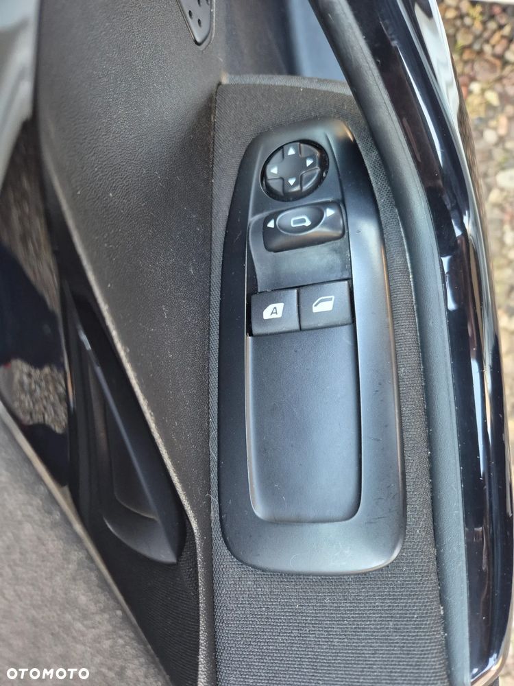 Peugeot 208 PureTech 82 Start & Stop Active - 13
