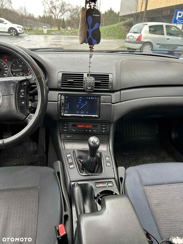 BMW Seria 3 318i - 8