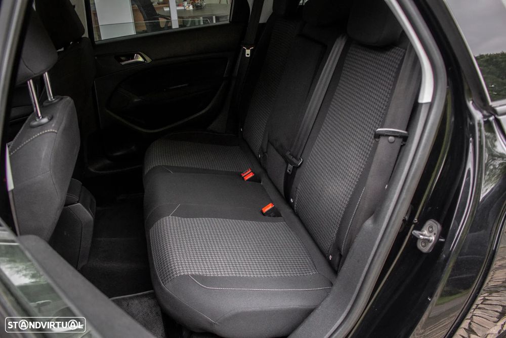 Peugeot 308 SW BlueHDi 130 Stop & Start Active - 25