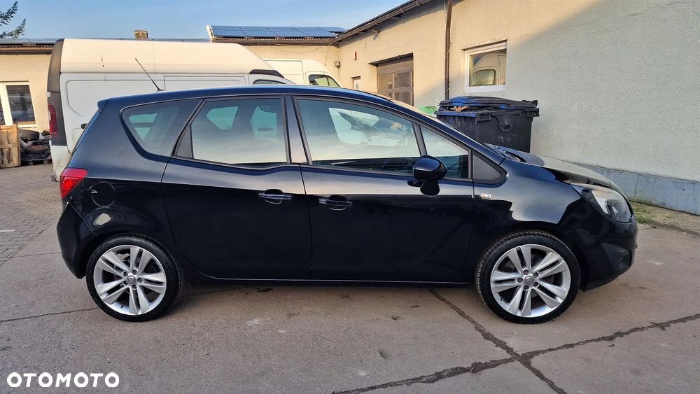 Opel Meriva 1.4 T Cosmo - 2