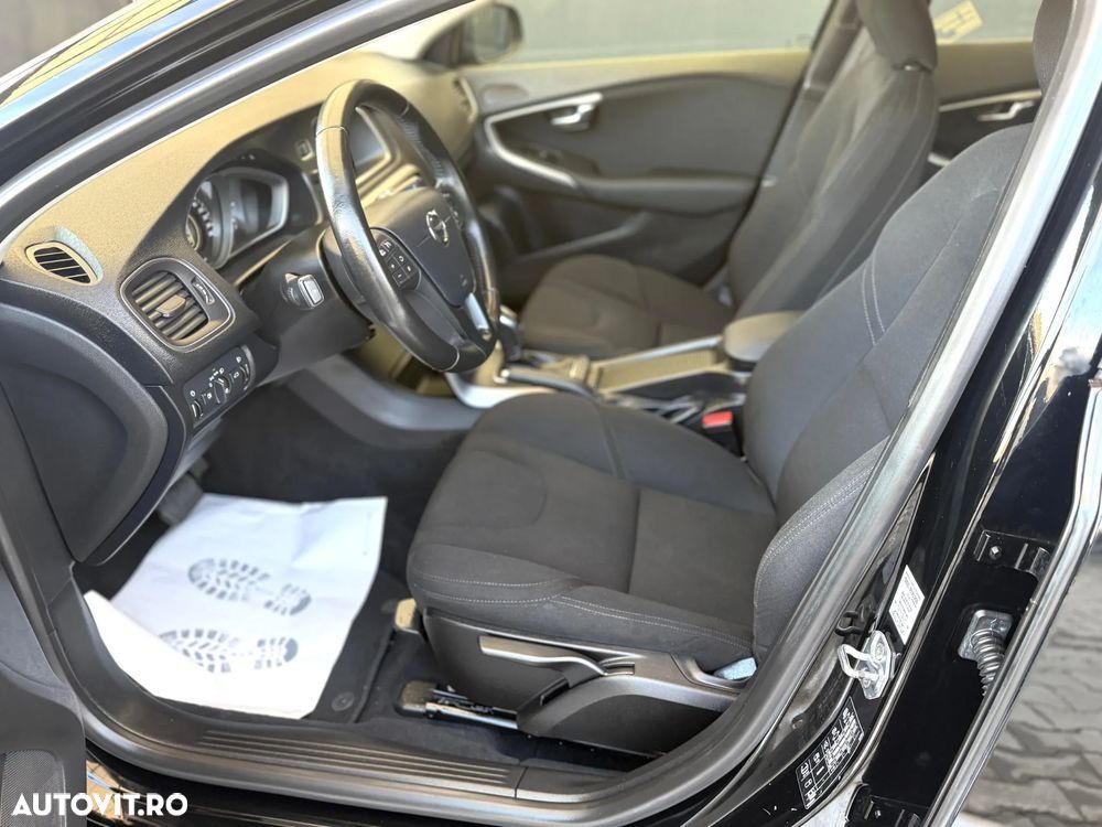 Volvo V40 D2 Geartronic Kinetic - 10