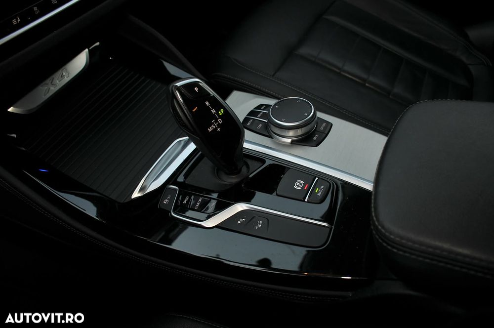 BMW X4 xDrive20d Advantage - 10