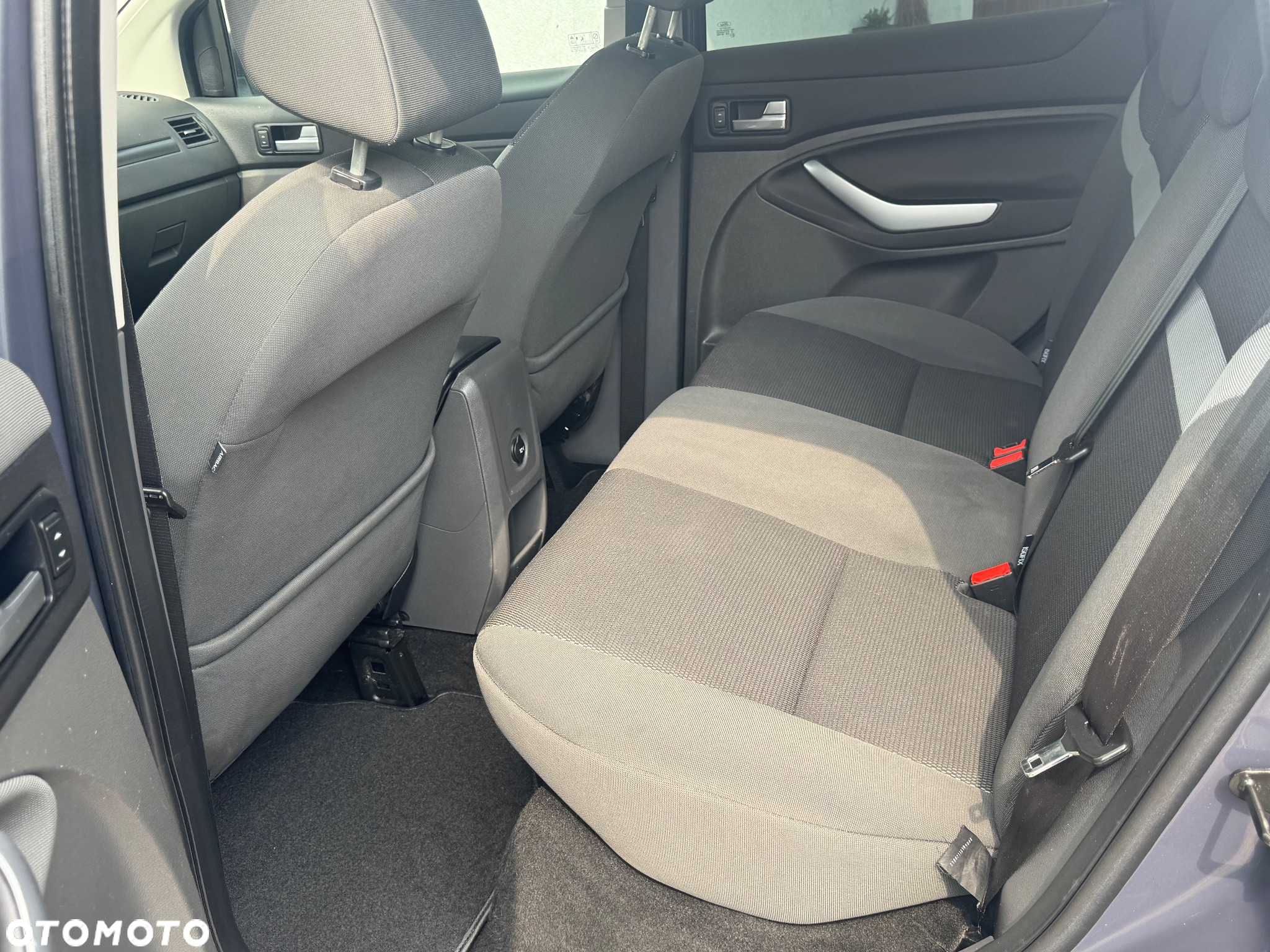 Ford Kuga 2.0 TDCi 4x4 Trend - 13