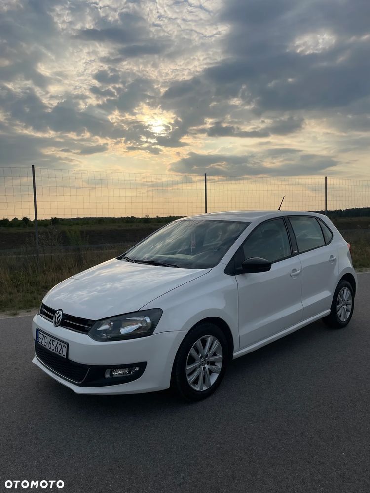 Volkswagen Polo 1.6 TDI DPF Highline DSG - 4
