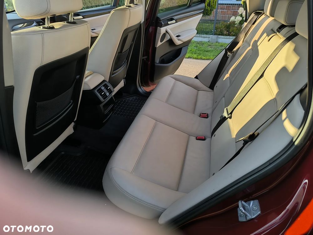 BMW X3 xDrive28i xLine - 19
