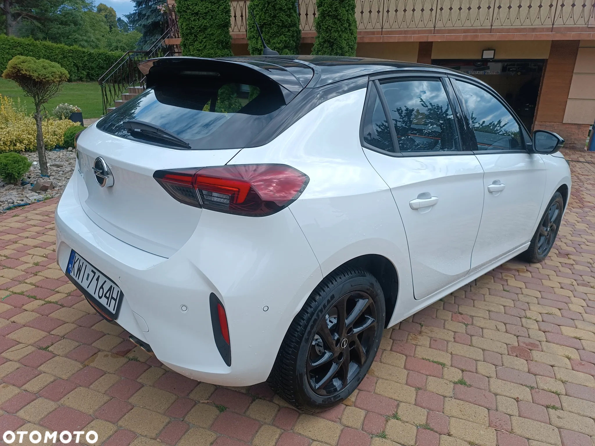 Opel Corsa 1.2 GS Line S&S - 10
