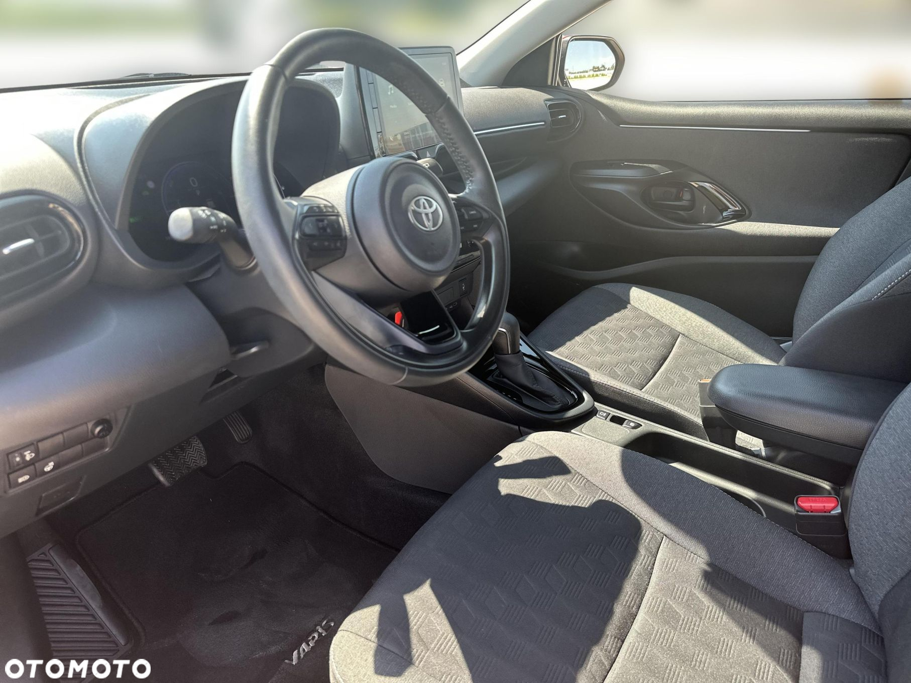 Toyota Yaris - 10
