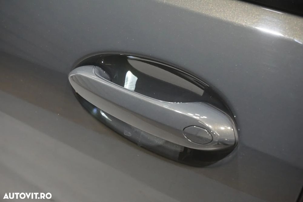 BMW Seria 8 840d xDrive AT MHEV - 23