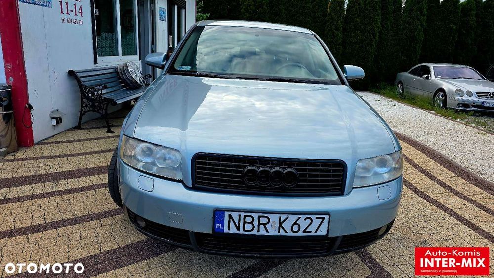 Audi A4 Limousine - 8