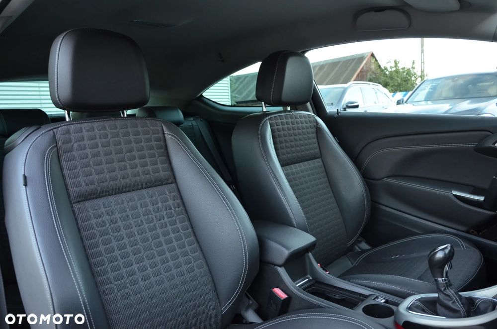 Opel Astra 1.6 Turbo Sport - 17