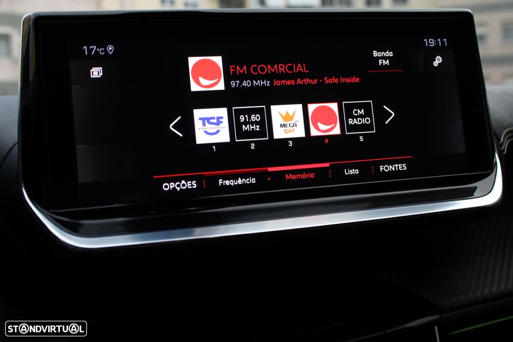 peugeot 2008 ver-1-5-bluehdi-allure-pack-eat8 - 22