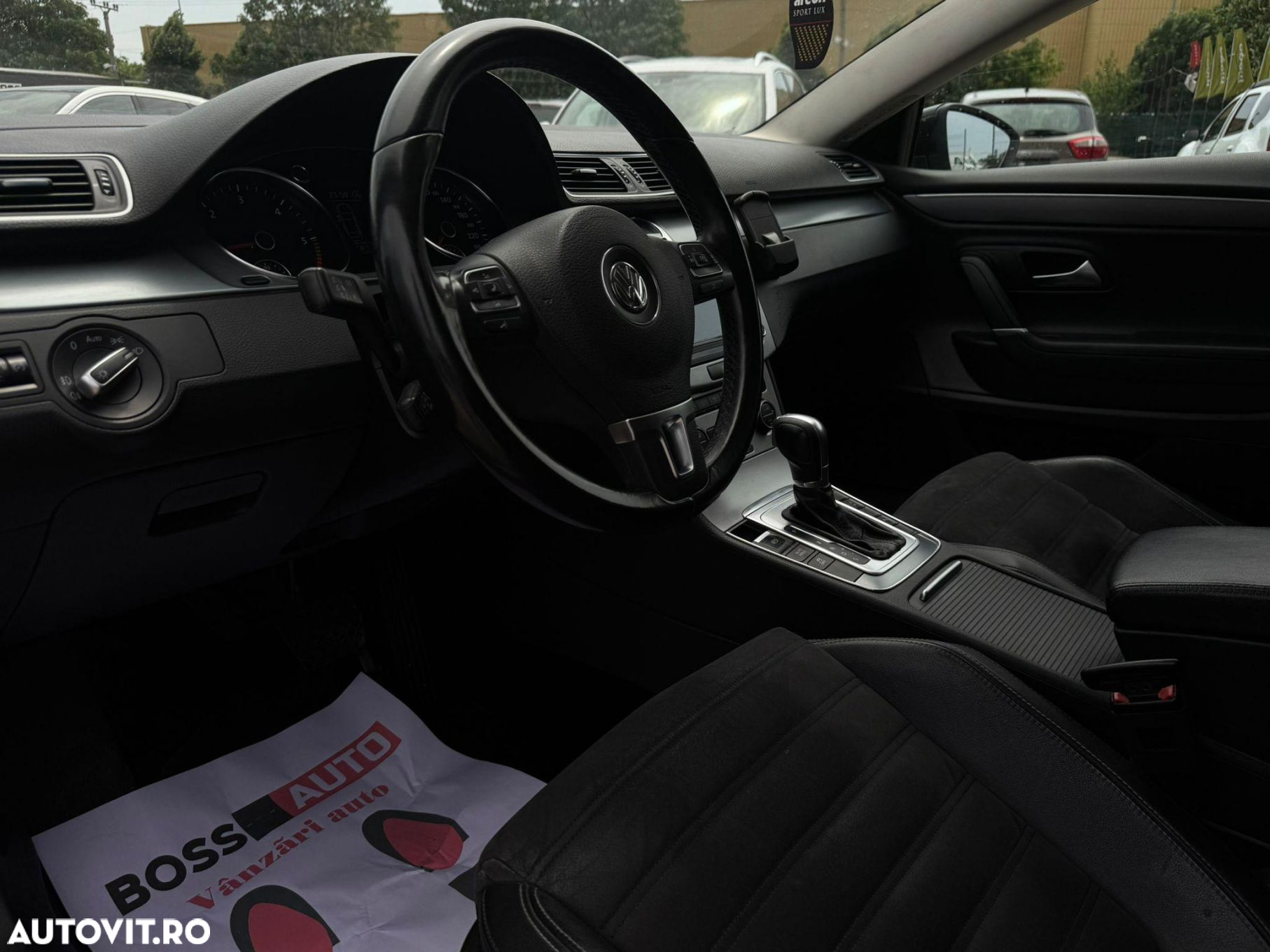 Volkswagen Passat CC - 11