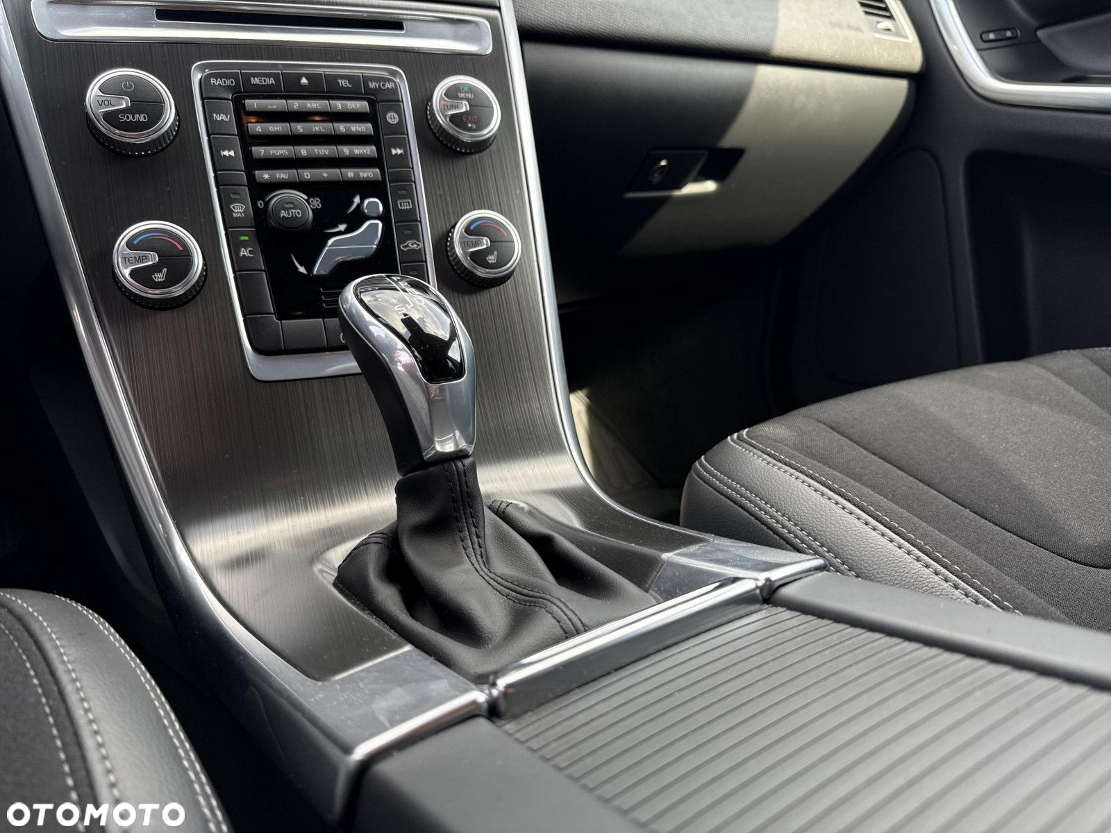 Volvo XC 60 - 15