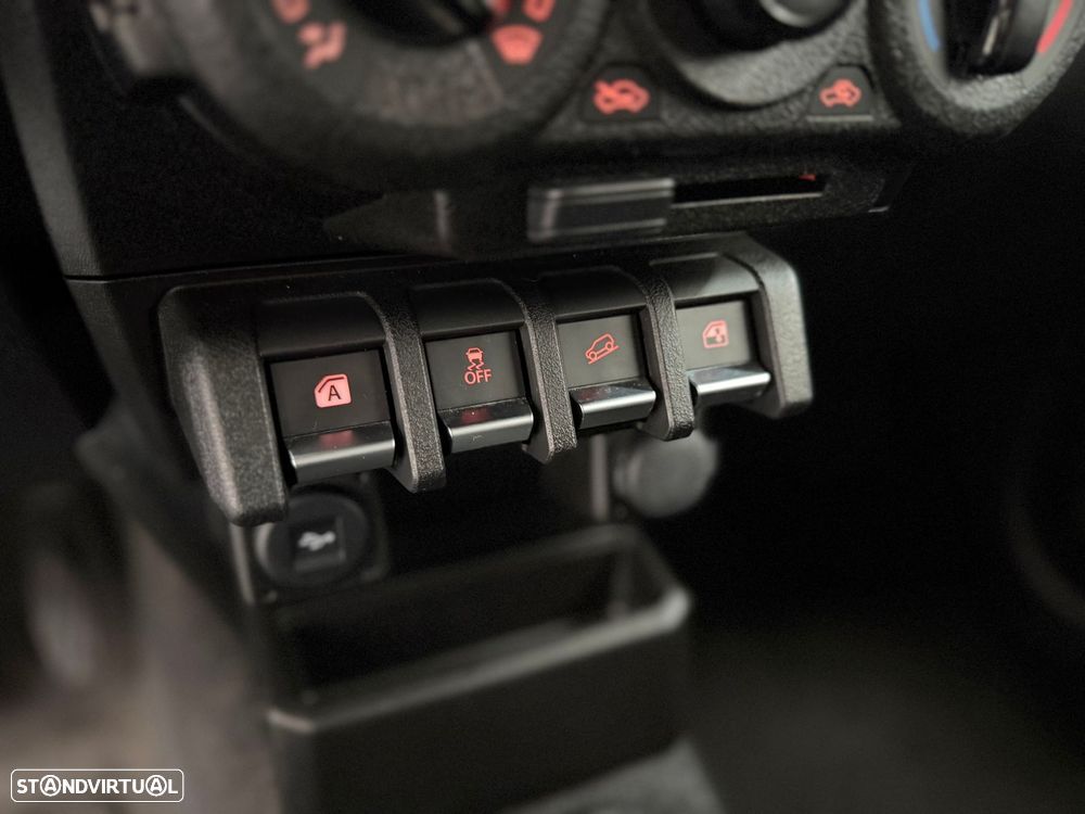 Suzuki Jimny 1.5L Pro - 13