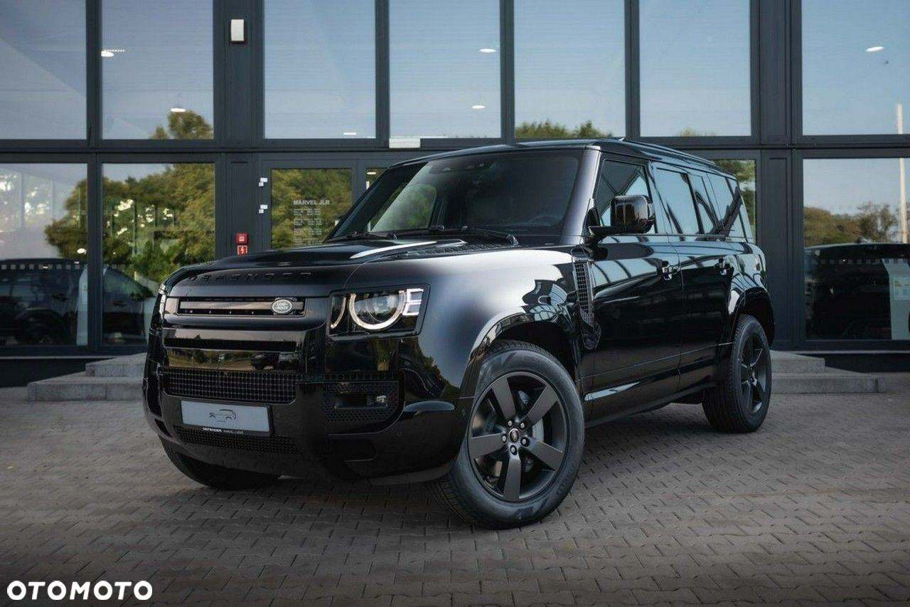 Land Rover Defender - 8