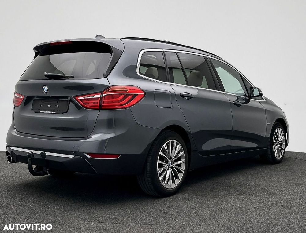 BMW Seria 2 218i Aut. Luxury Line - 7