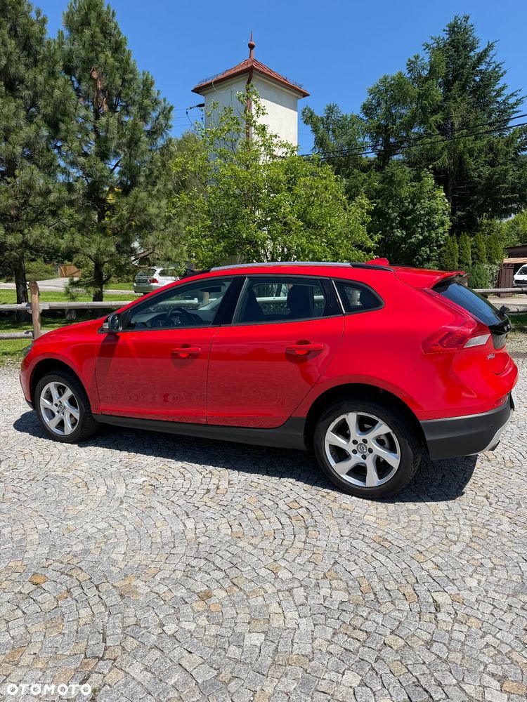 Volvo V40 Cross Country T4 AWD Ocean Race - 9