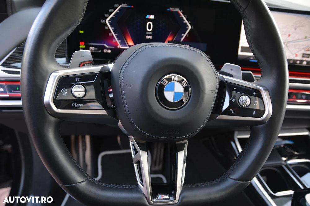 BMW Seria 7 - 18
