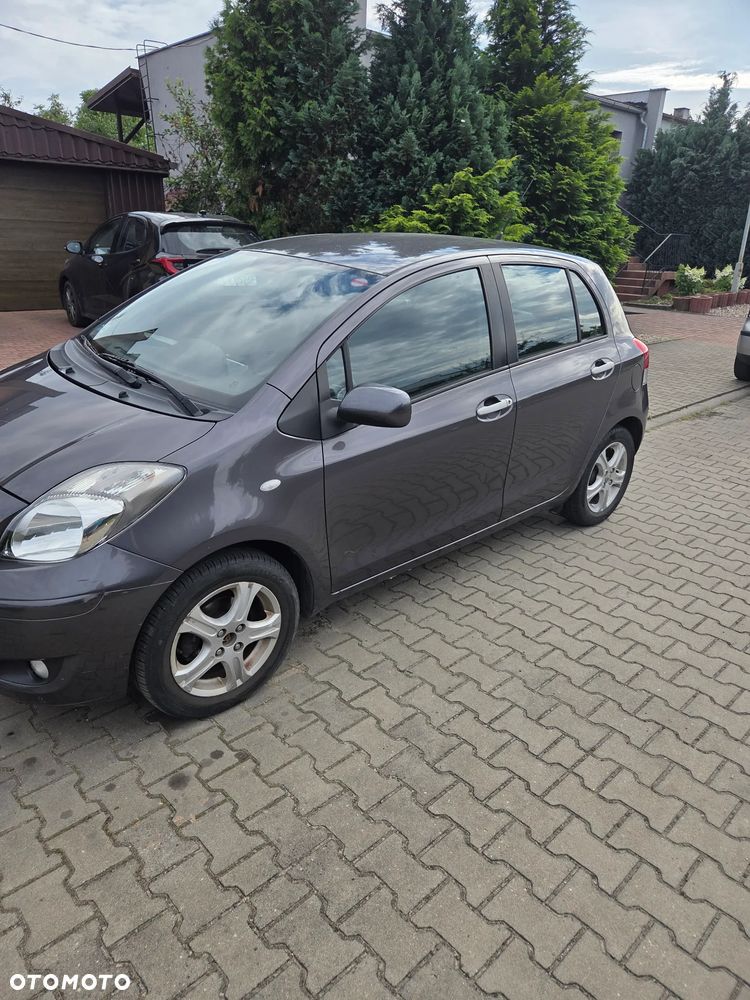 Toyota Yaris 1.0 Luna - 7