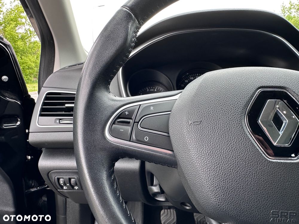 Renault Megane ENERGY TCe 100 LIFE - 25