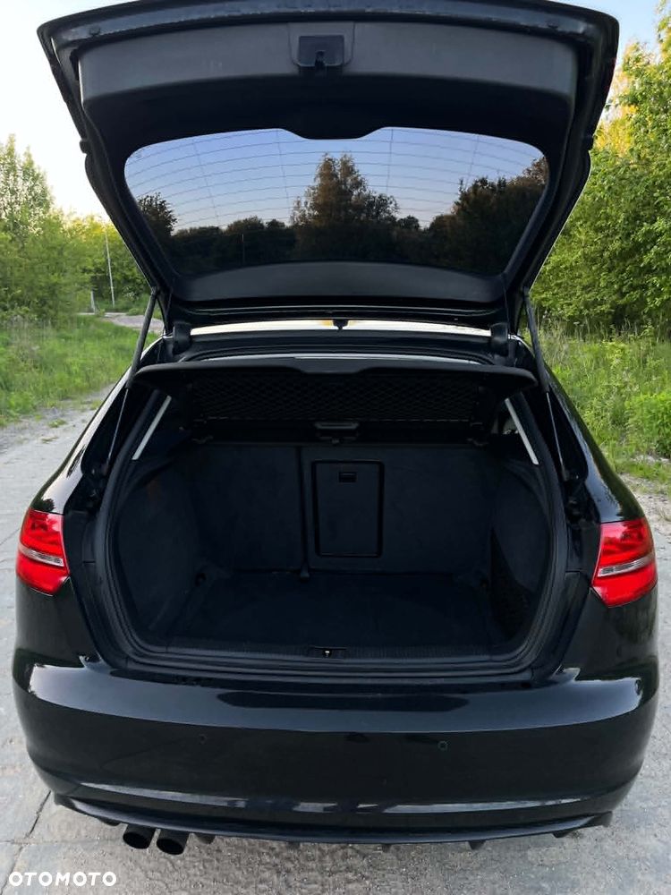 Audi A3 Sportback 2.0 TDI Ambition - 16