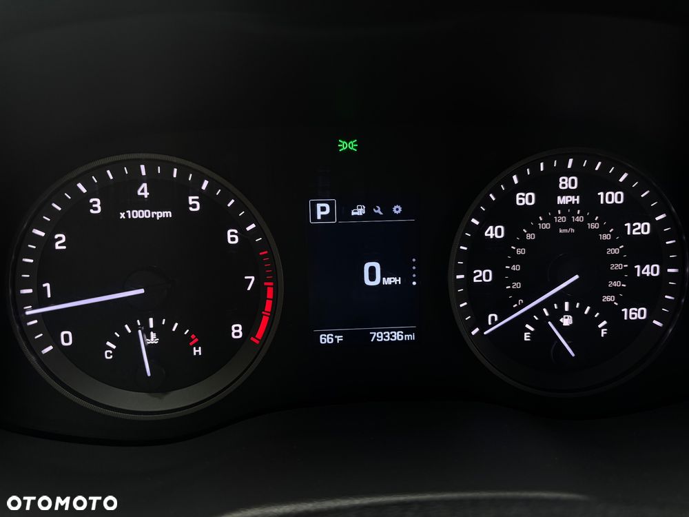 Hyundai Tucson - 12