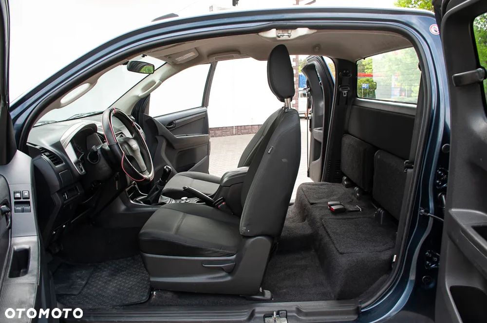 Isuzu D-Max 2.5 SC L - 5