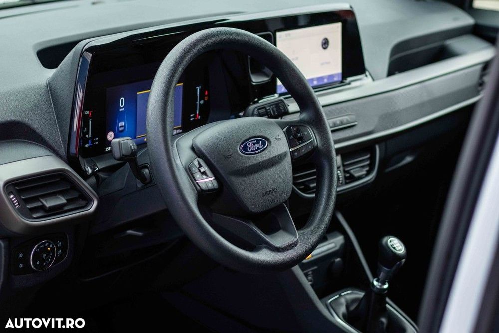 Ford Tourneo Courier 1.0 EcoBoost Trend - 18