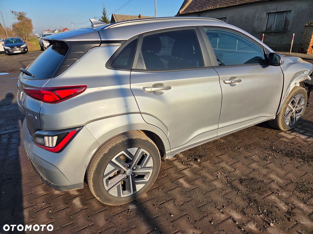 Hyundai Kona Business - 8