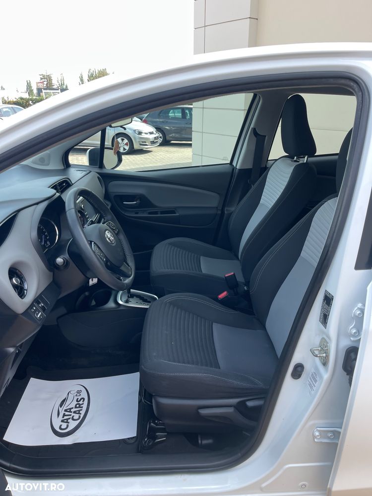 Toyota Yaris 1.5 VVT-i HSD Active - 29