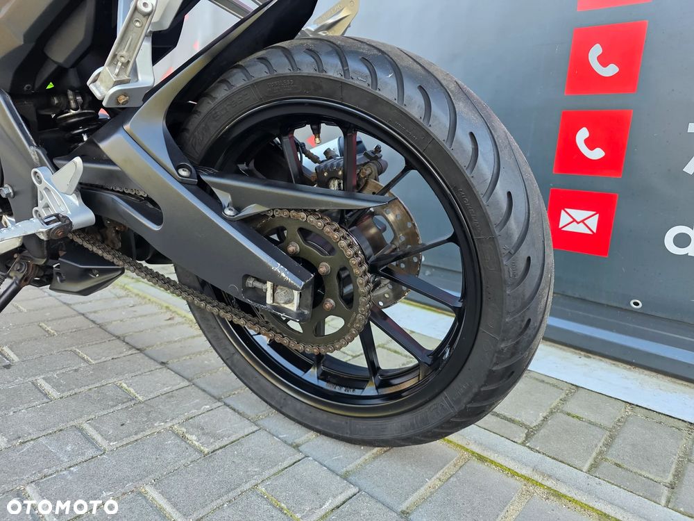 Yamaha MT - 7